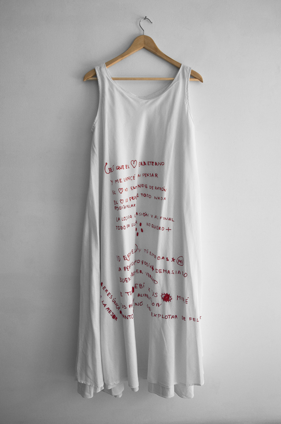 Vestidos-Relatos/ Report-Dresses – 2007 Vestidos-Relatos/ Report-Dresses – 2007