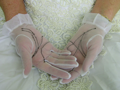 Luvas Bordadas – 2004