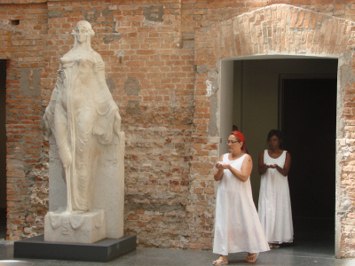 Diluídas em Água/ Diluted in Water – São Paulo – 2011