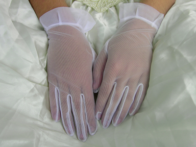 Luvas Bordadas – 2004