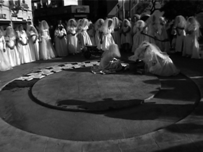 Mosaico Branco por 60 Mulheres/ White Mosaic by 60 Women – 2001