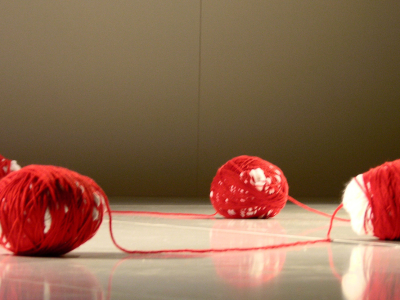 Y Pasa/ And So It Goes – 2008