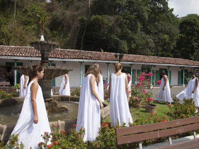 Diluidas en agua Panamá 2013